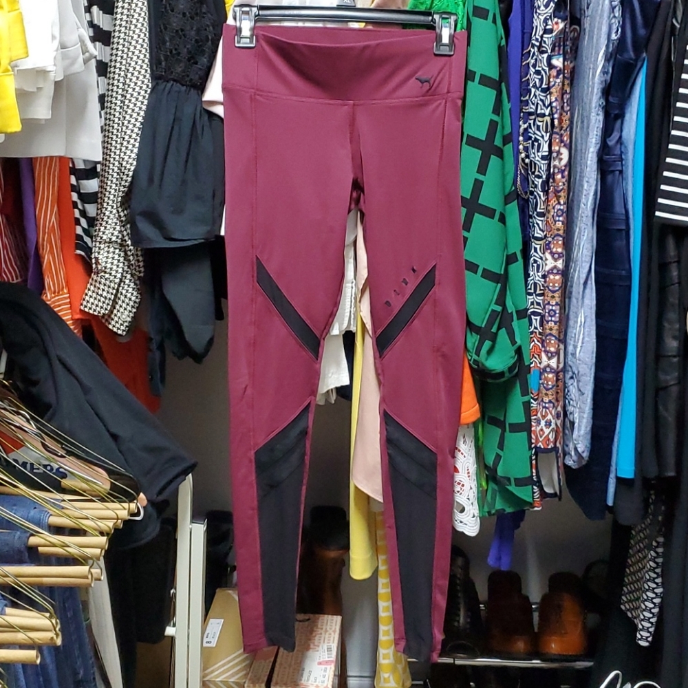 Pink By Victoria's Secret  Ultimate Yoga Tights
